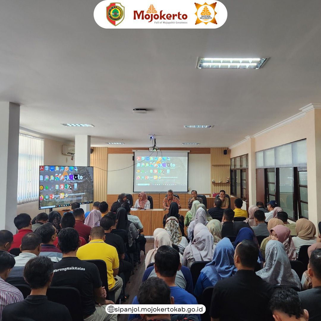 Pembinaan Pegawai Bapenda Kabupaten Mojokerto: Evaluasi dan Strategi Optimalisasi Pajak Daerah